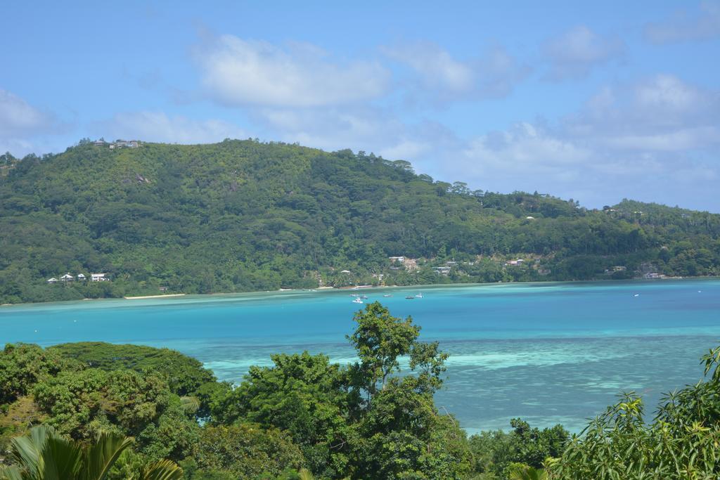 Manfiyo Guest House Anse Boileau Exterior foto